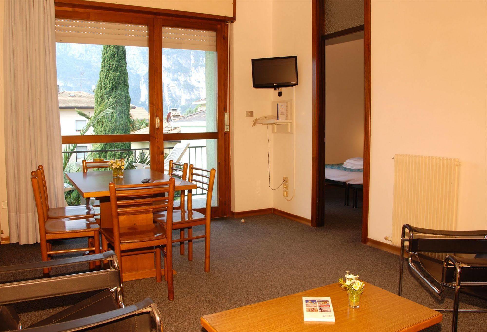 Spiaggia Residence Riva del Garda Ngoại thất bức ảnh